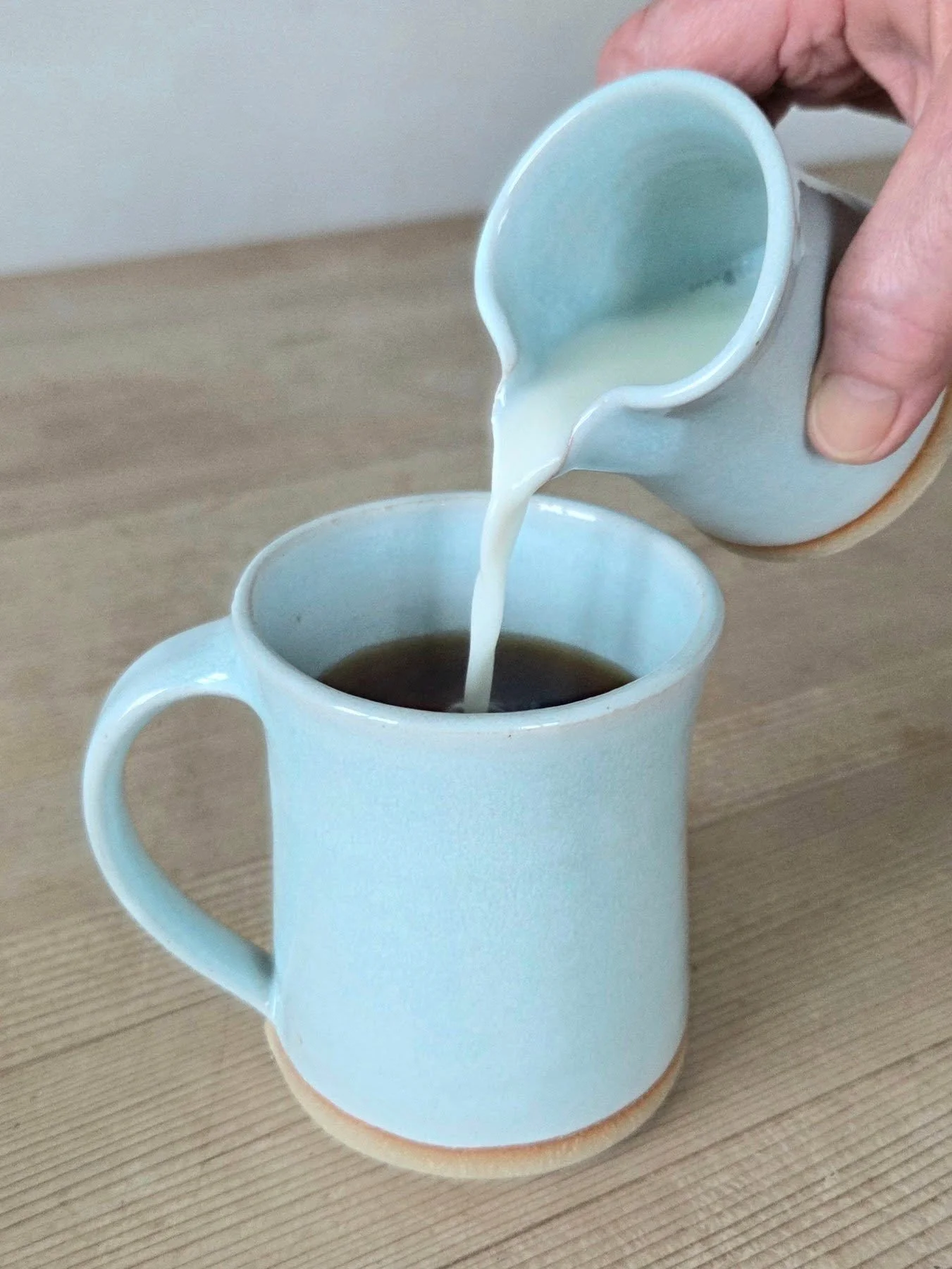Handmade pots for everyday use.

Mugs, mini pourers and more available in my website shop update from

7pm (BST) today

Sunday 31st May

I am offering FREE postage on any purchase, use code: FREESHIP 😁

#pottery #potsforsale #handmadeuk #buylocal #s