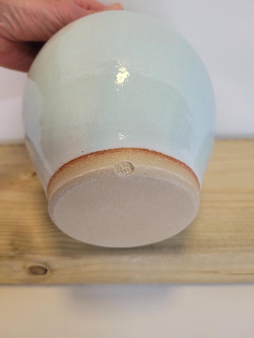 Vase 04c.jpg