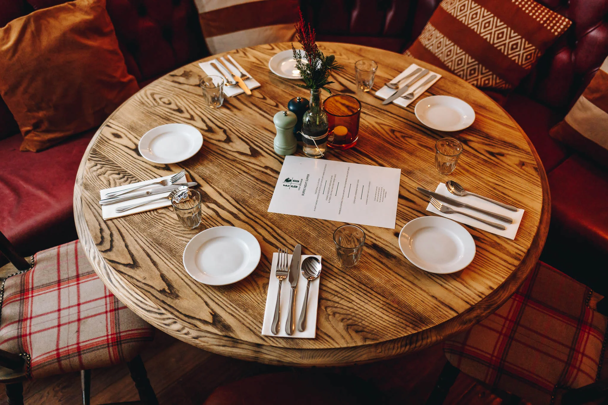 CIRCLE TABLE ABOVE.jpg