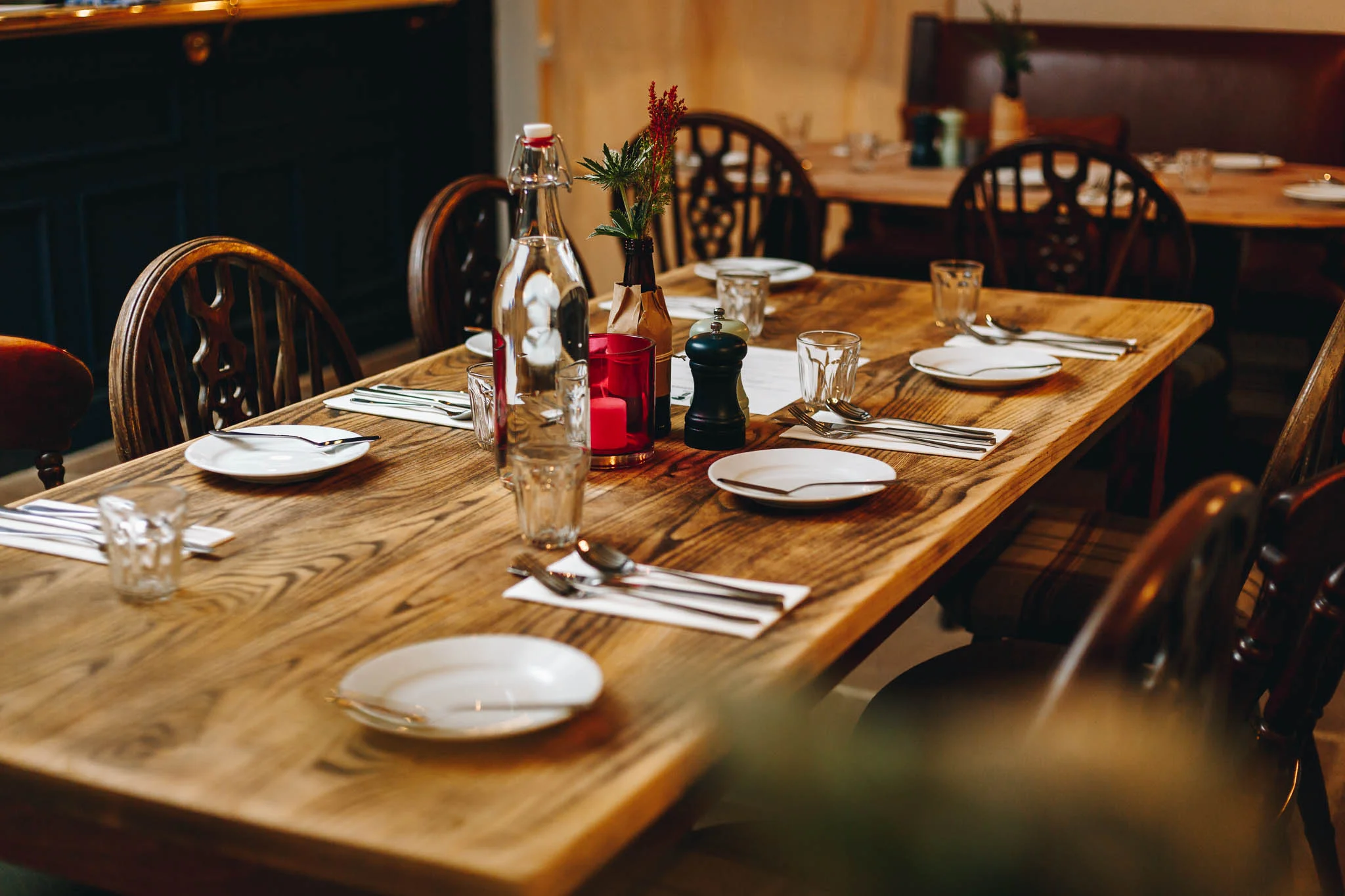 TABLE 6.jpg