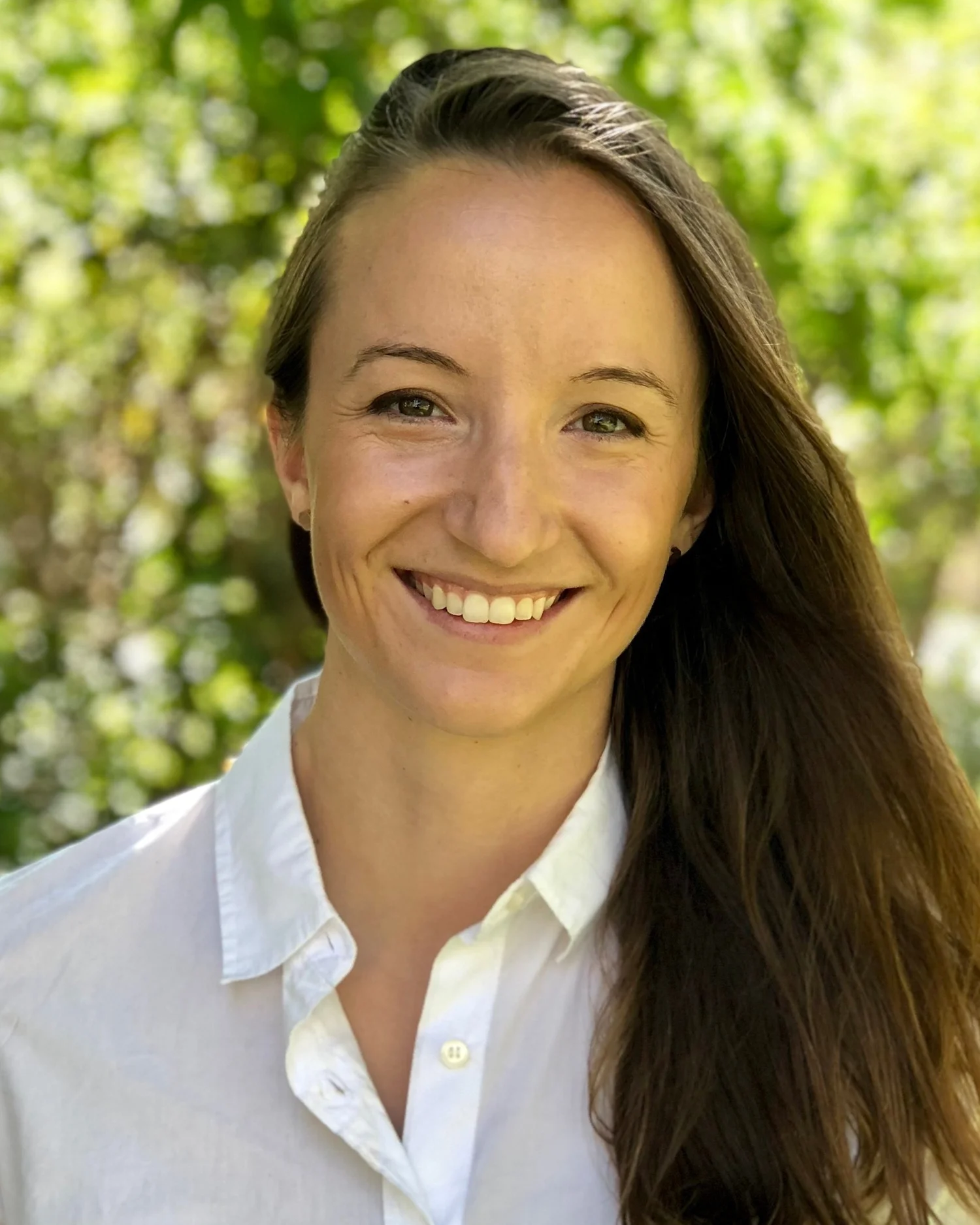 Dr. Ashley Juavinett