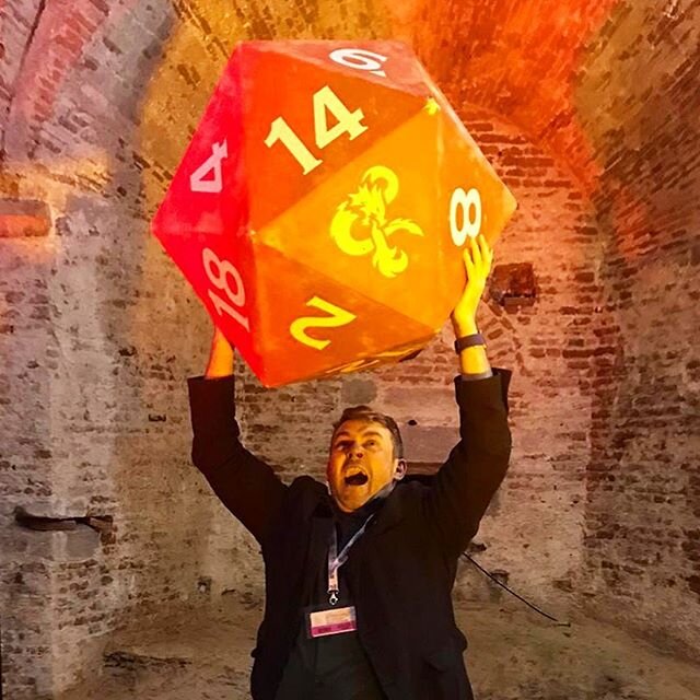 THIS IS NOT MY EGG! Join @misterspidergod on the #dungeonsanddragons Twitch stream for the Pop Culture Panel at 3pm, and at 4pm for the Eberron game along with @joemanganiello, @nanosoundsofficial, @richardwhitters, @rude_pug and hosted by @sherlockh