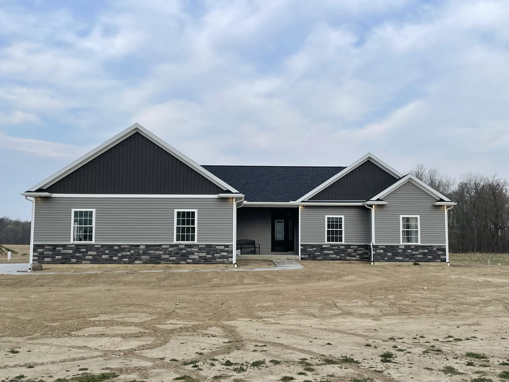 OUTSIDE IMG_0073.jpeg