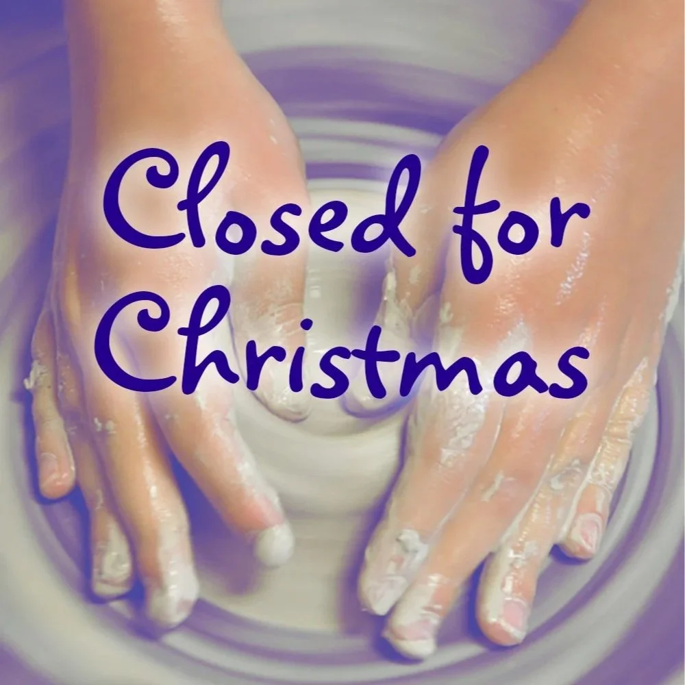 closed+for+christmas.jpg