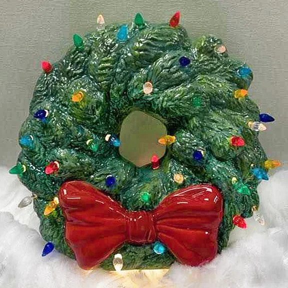 lighted wreath.jpg