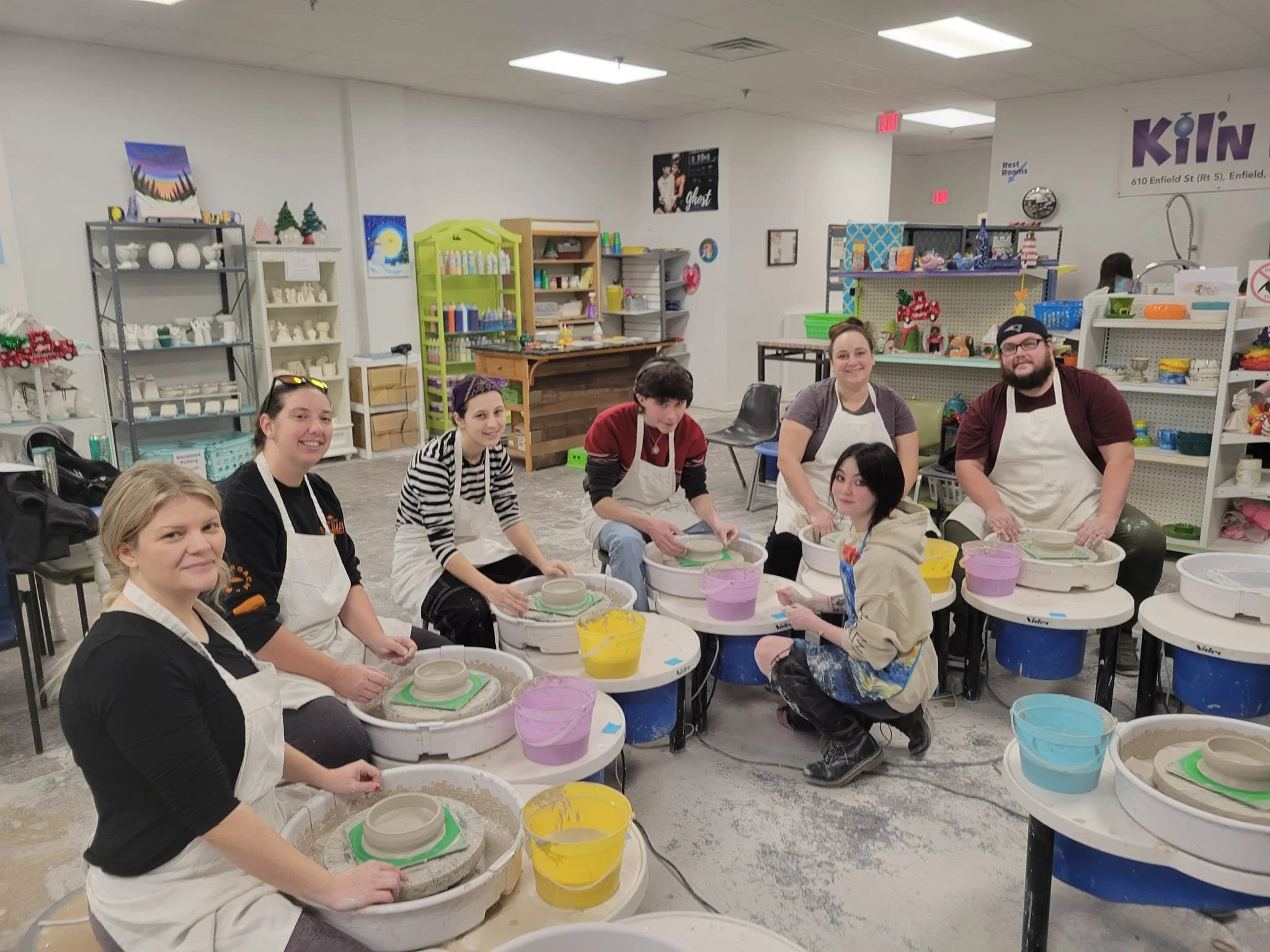 Find Pottery Lessons Near Me Today