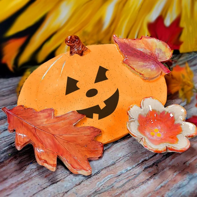 Pumpkin Platter Set_jackolantern.jpg