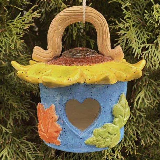 sunflower birdhouse 1.jpeg
