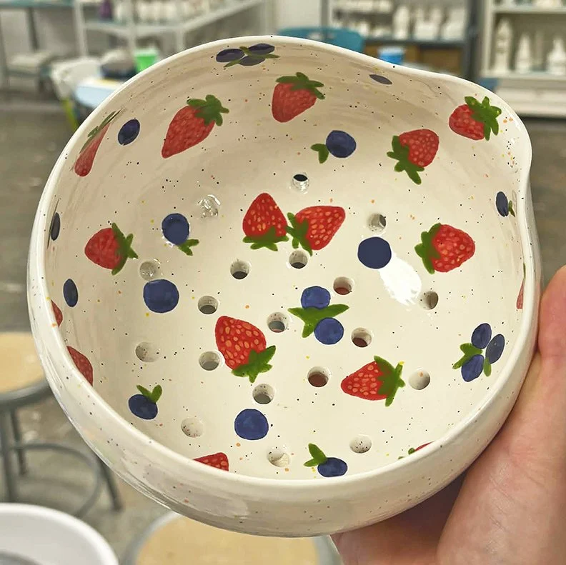 berry collander.jpeg (Copy)