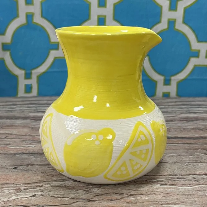 carafe w lemons.jpg