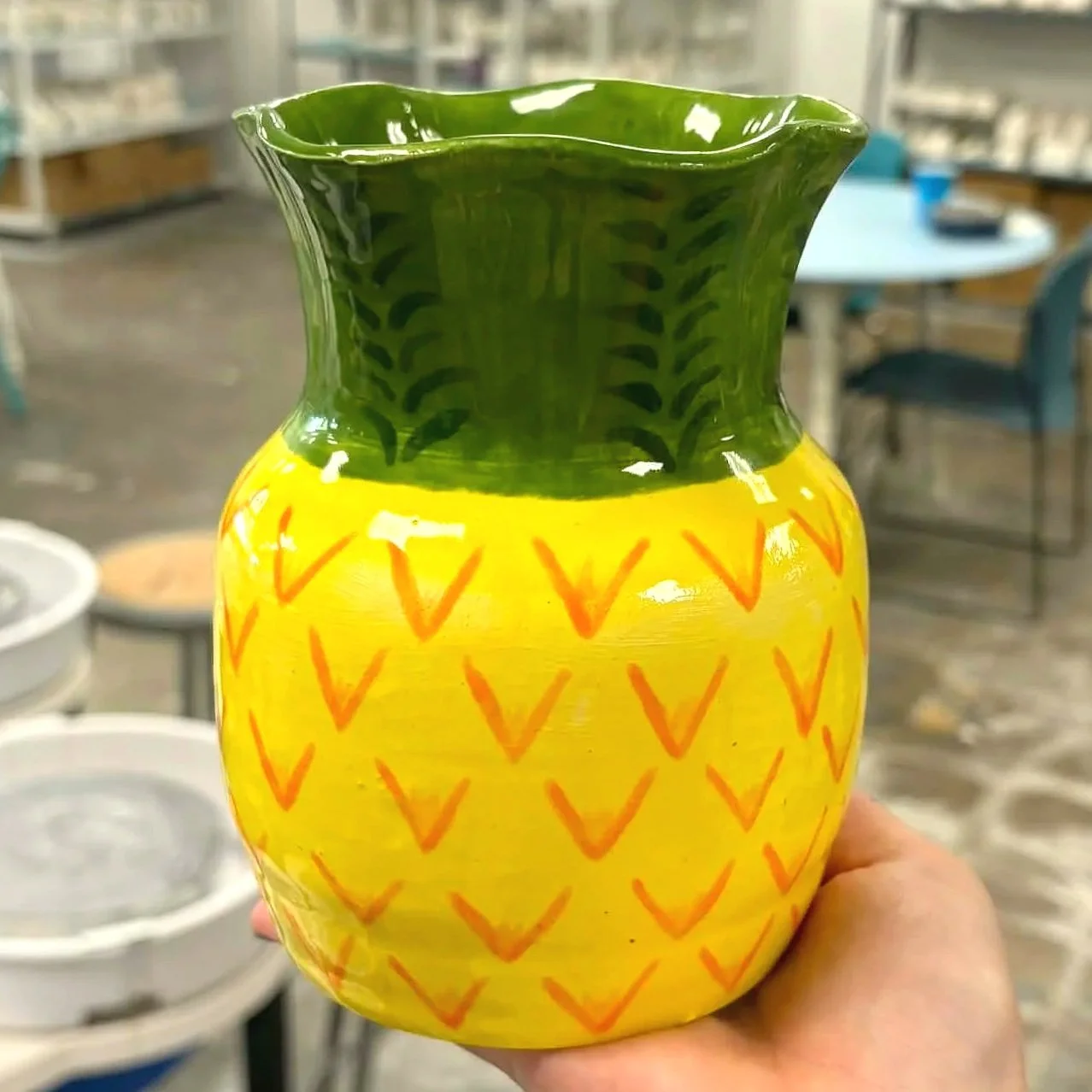 pineapple+vase.jpg