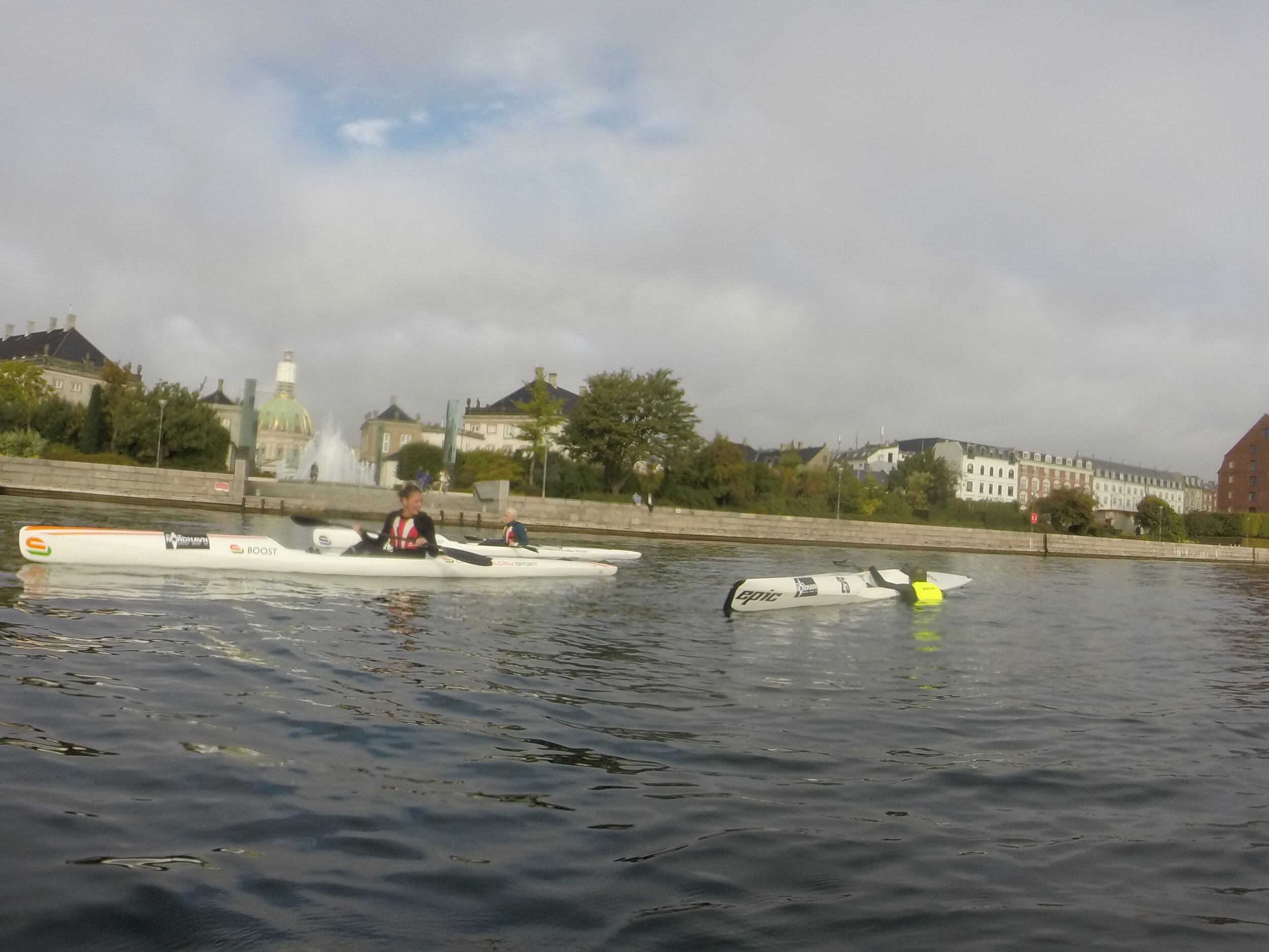 8. December&nbsp; - Assistance to paddle pretty