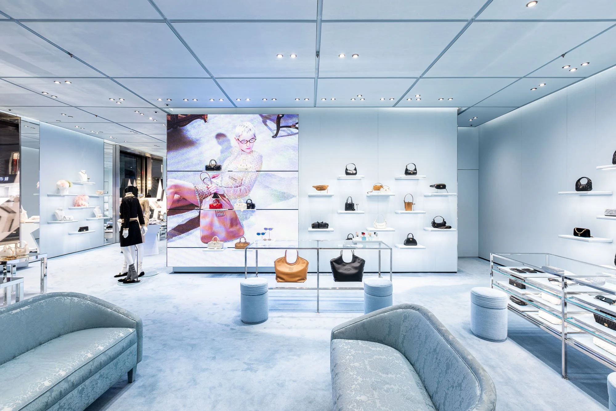 MMOB 12-12-23 ©StudioVF17 (4 of 24).jpg