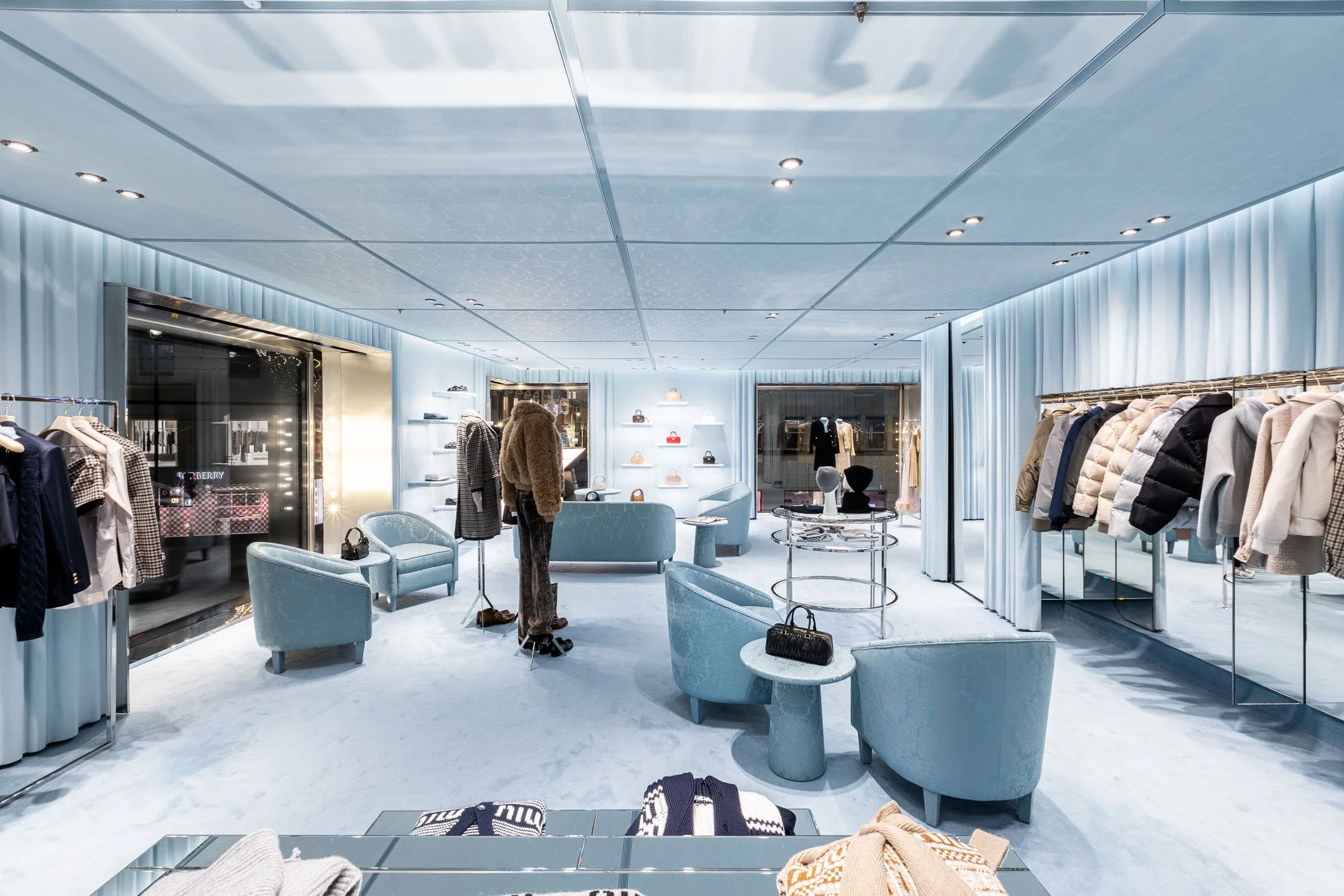 MMOB 12-12-23 ©StudioVF17 (11 of 24).jpg