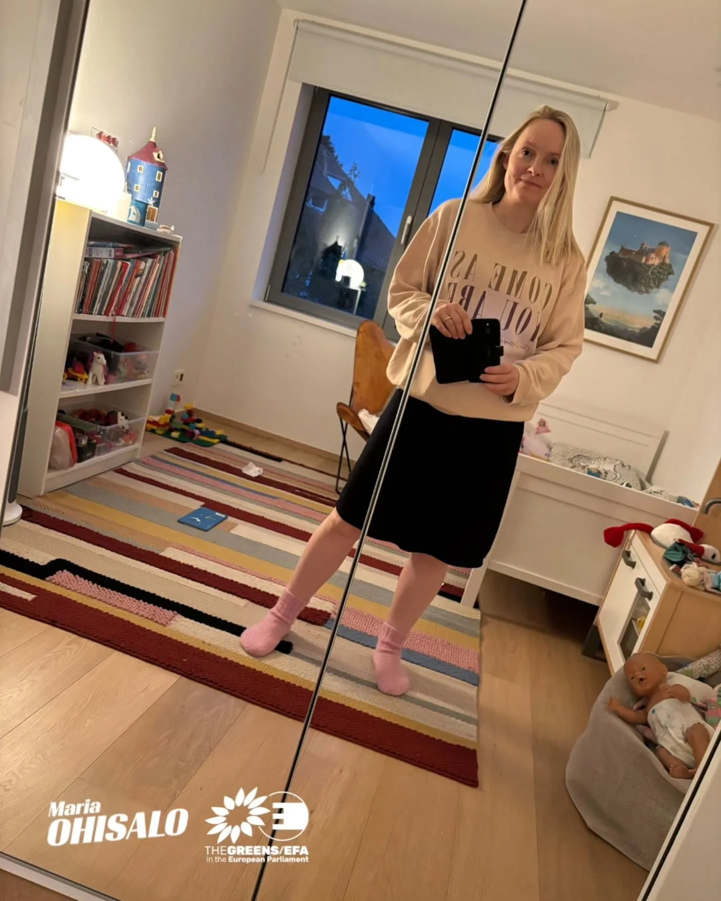 Hei, taas on tullut uusia seuraajia, tervetuloa mukaan matkaani! Kuka m&auml; olen ja mit&auml; m&auml; teen? ⬇️

🇪🇺Oon ensimm&auml;isen kauden vihre&auml; europarlamentaarikko. Mepin ty&ouml; on ollut salaa mun unelmaduuni jo pitk&auml;&auml;n. 


