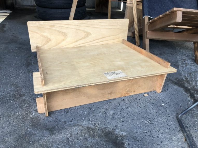 Minimalist Japanese furniture