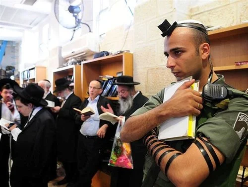 Special Tefilla at Kever Rachel