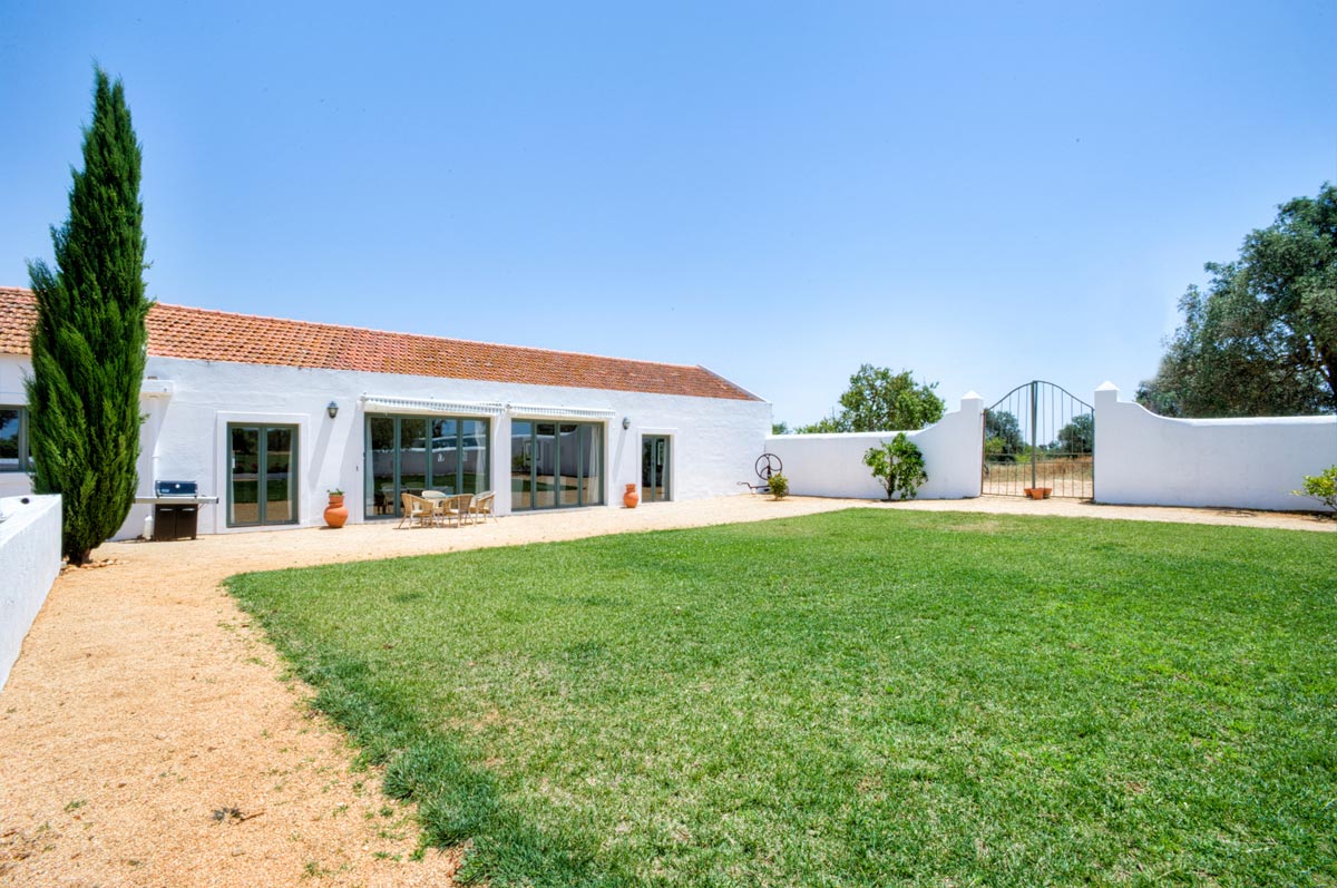 main-house-morgado-do-quintao-01.jpg