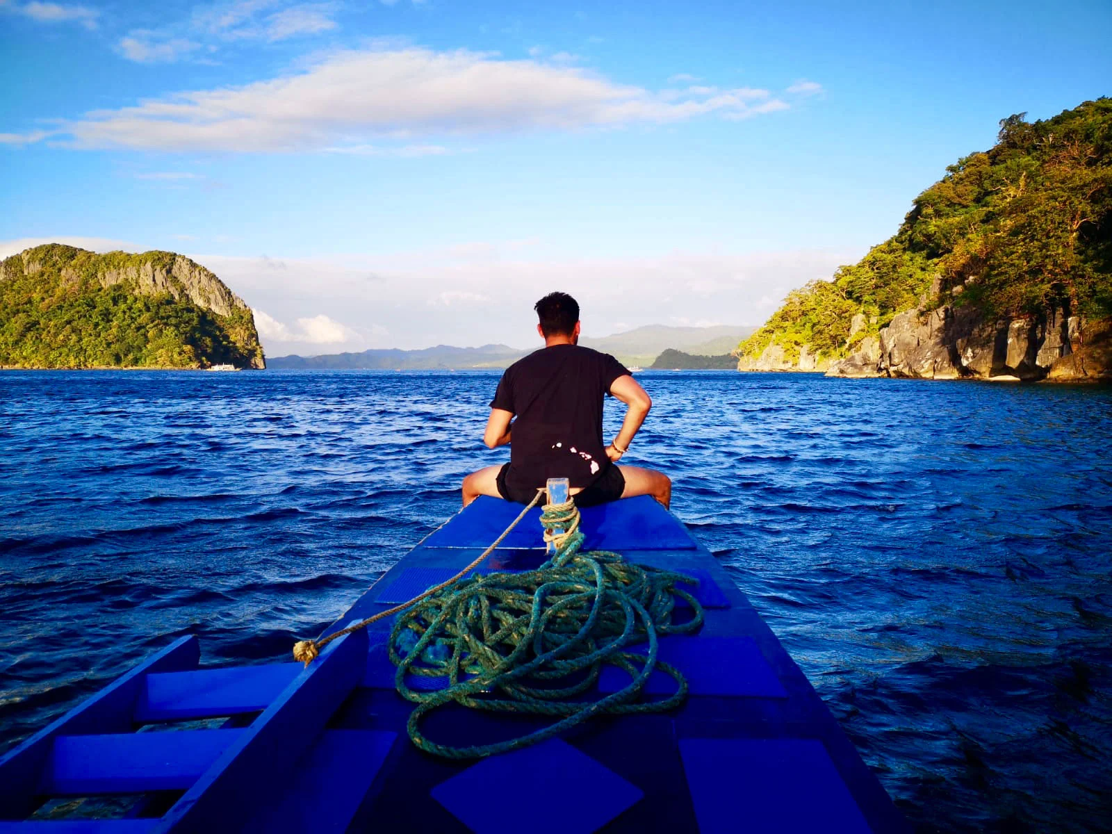 Philippines_redhead_round_the_world_travel_blogger_17.jpg