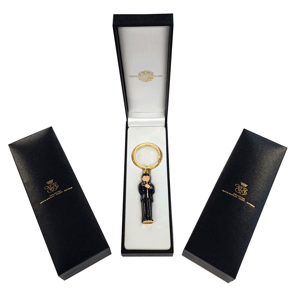 Orient-Express-Steward-keyring-box-arrangement.png