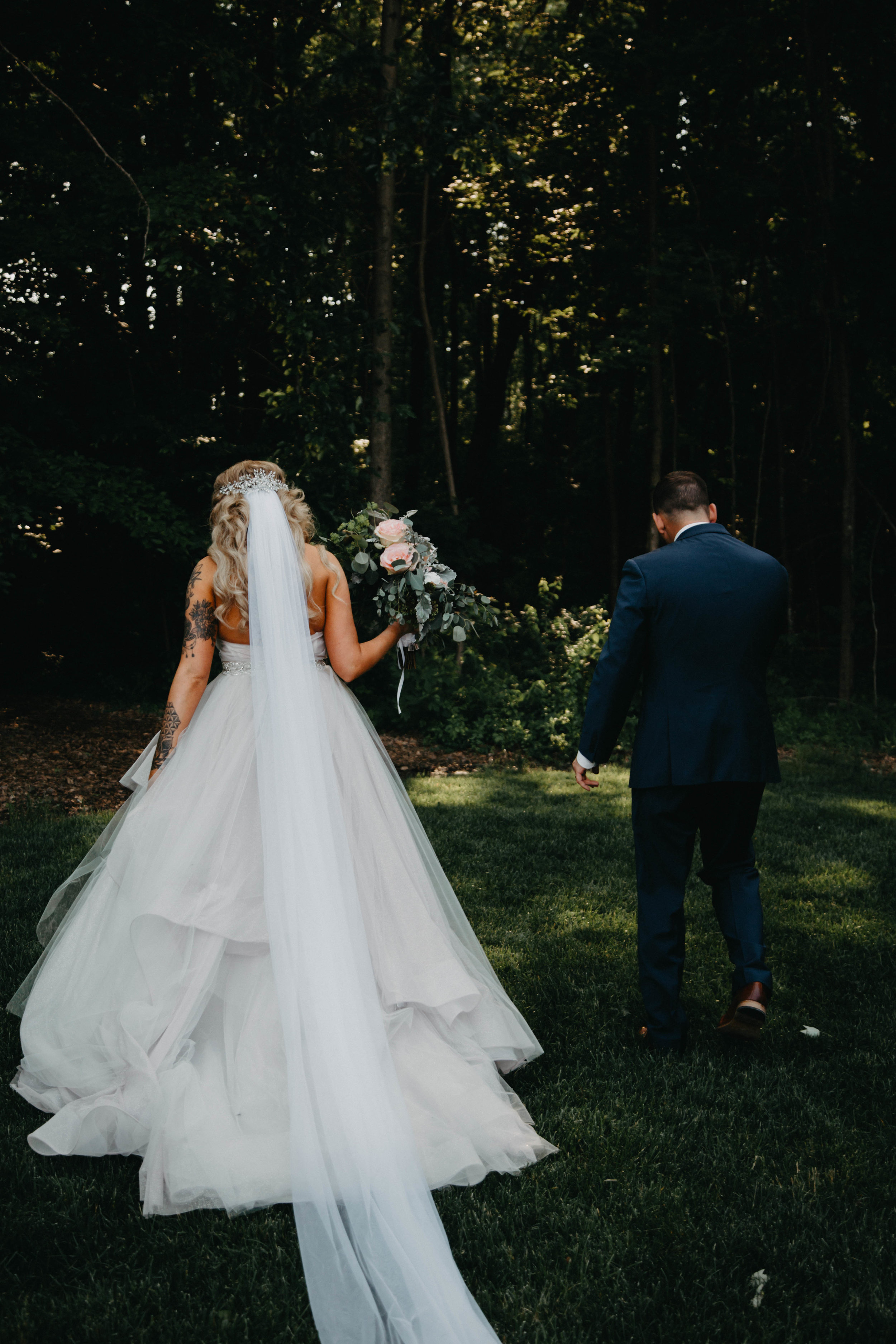 Renee-Mouser-Photography-Anderson- Wedding-Cincinnati-Ohio-Lake Grant-35.jpg