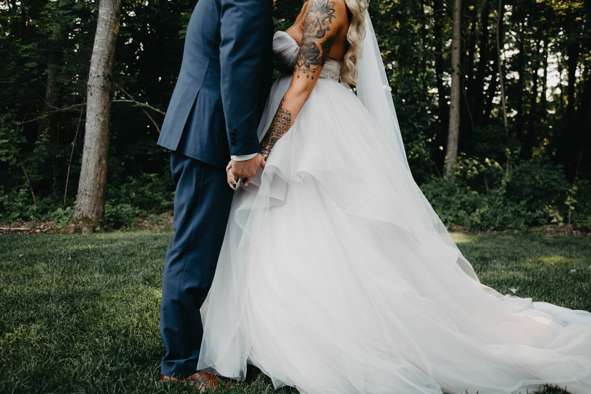 Renee-Mouser-Photography-Anderson- Wedding-Cincinnati-Ohio-Lake Grant-47.jpg