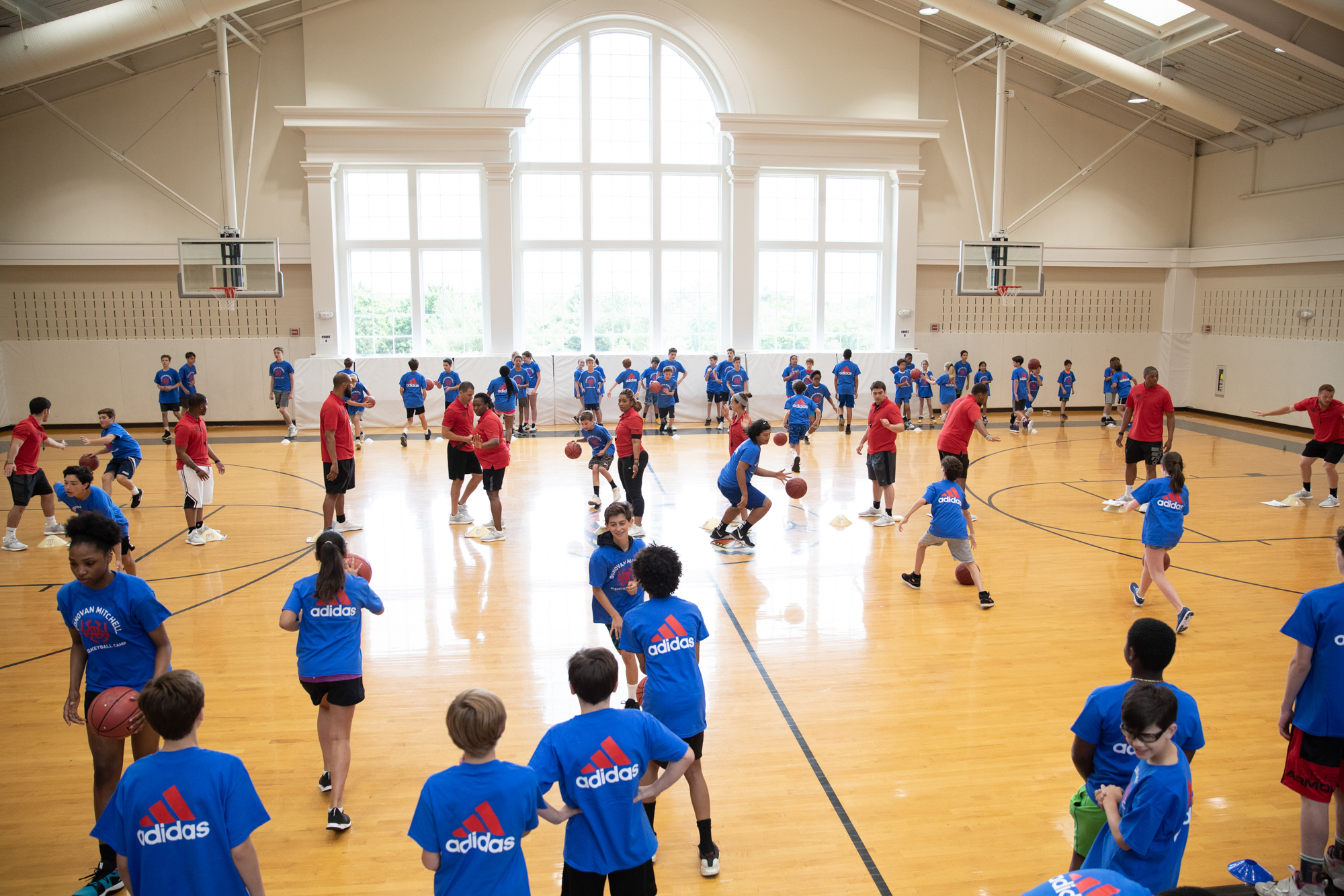 190601-donovan-mitchell-basketball-camp-grade5-9-WH-4016 copy.jpg