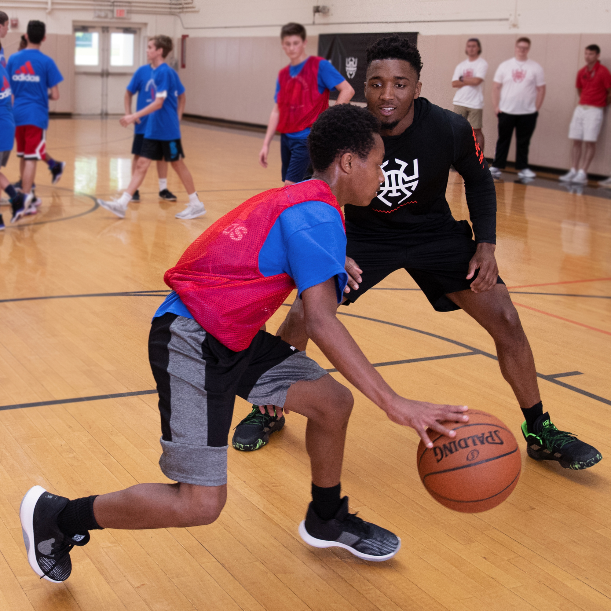 190601-donovan-mitchell-basketball-camp-grade5-9-WH-4467-c.jpg