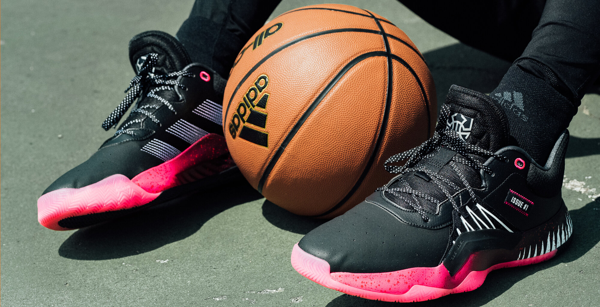 donovan-mitchell-signature-shoe-issu1-541490-web.jpg