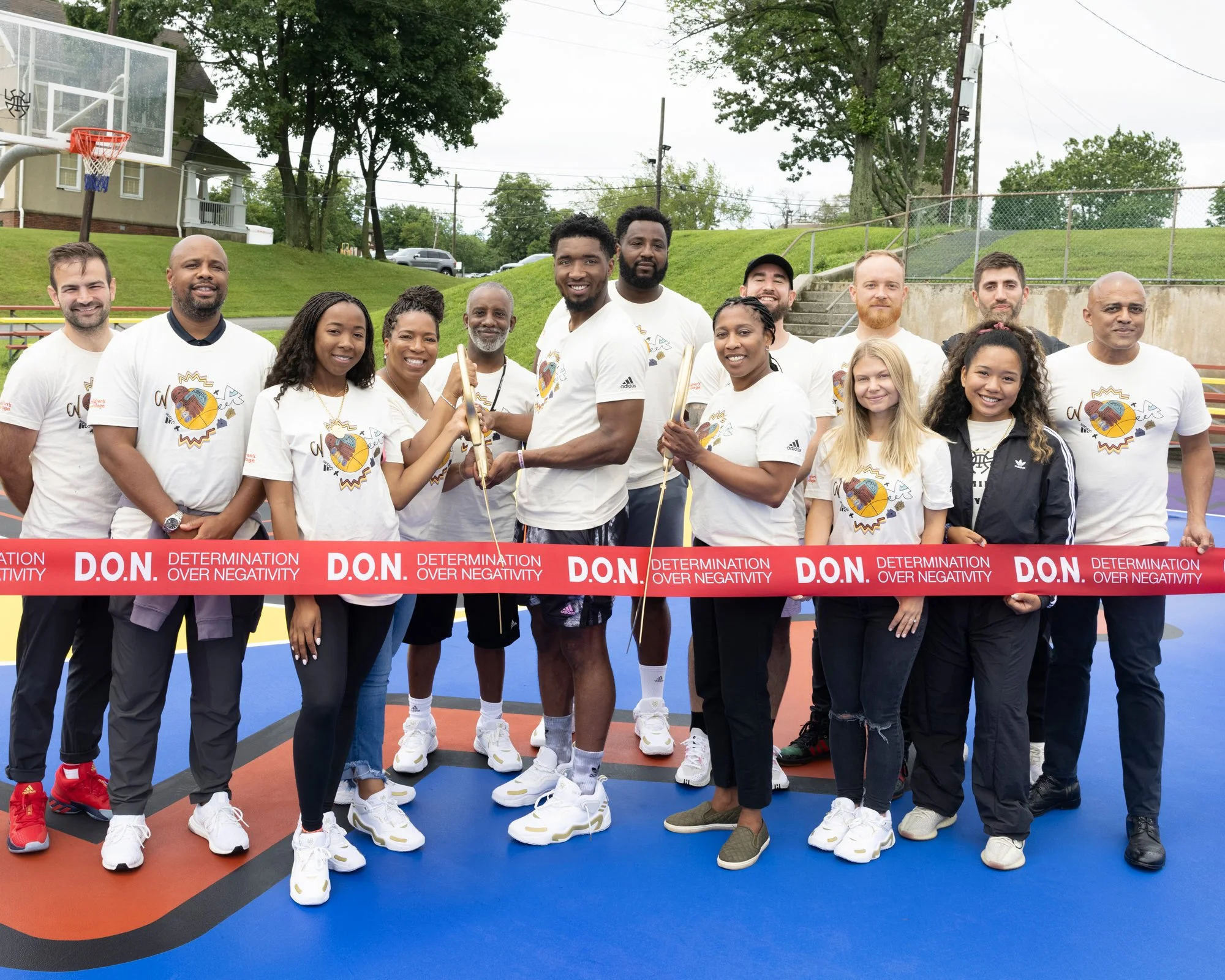 Crayola CIY: Mini DIY Basketball Court, Celebrate #NationalBasketballDay  and create this crafty court! 🏀👟🖍 Turn the adidas Basketball Donovan  Mitchell D.O.N. Issue #2 x Crayola shoebox into a, By Crayola