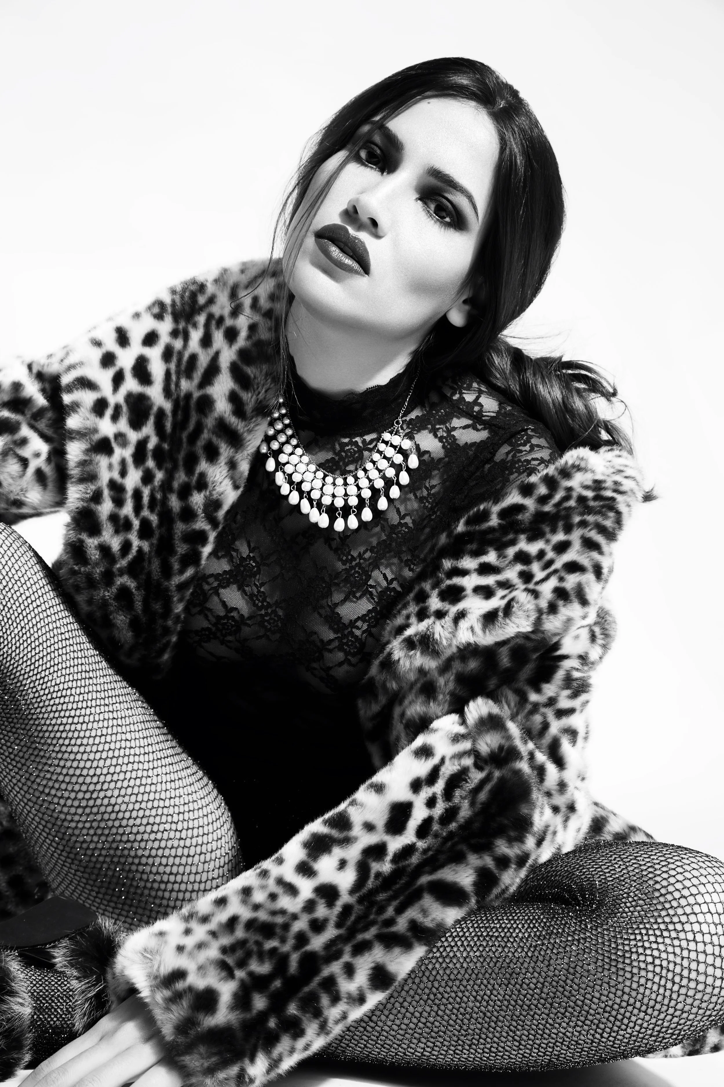 MYSTIC NOIR (19).jpg