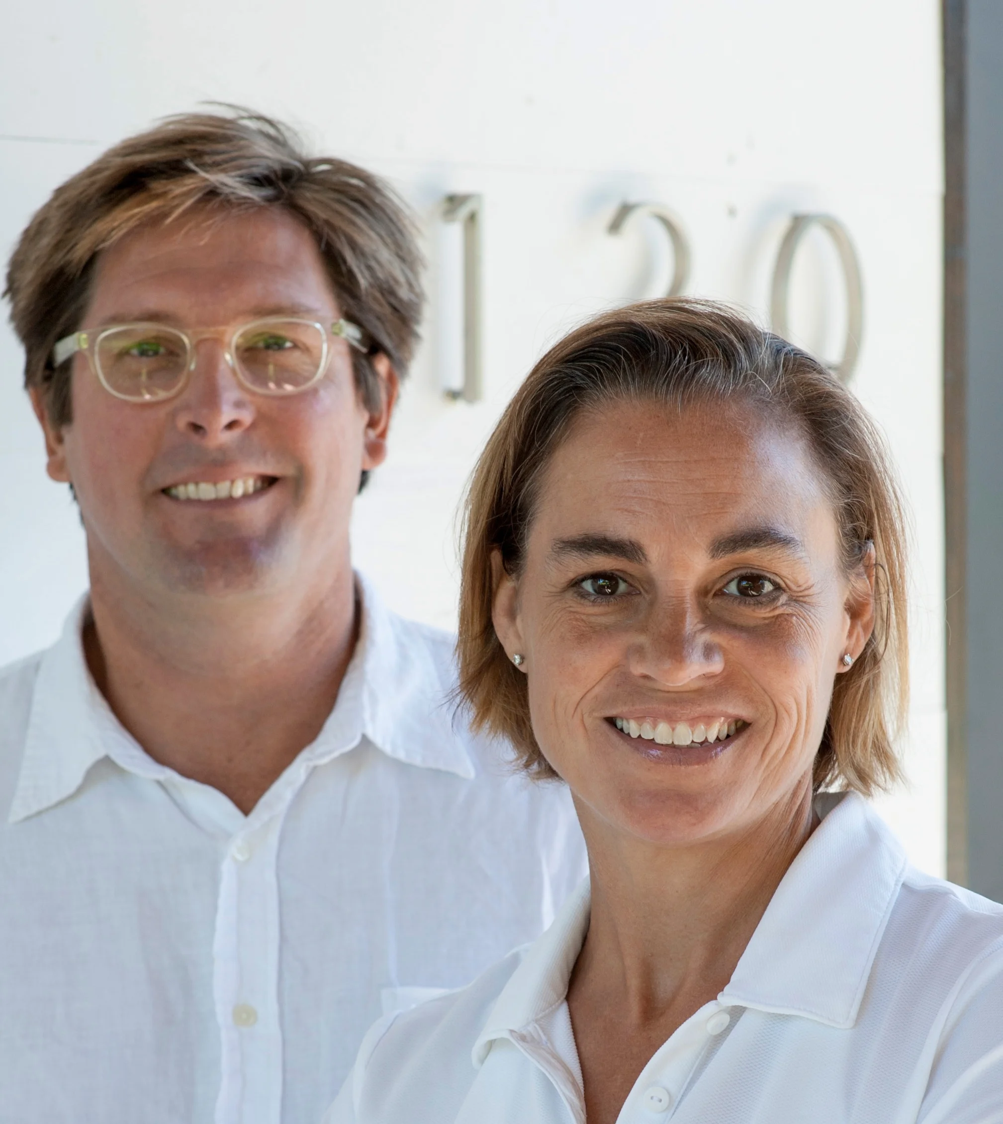 ROBERT BRISTOW, AIA & PILAR PROFFITT, ASID