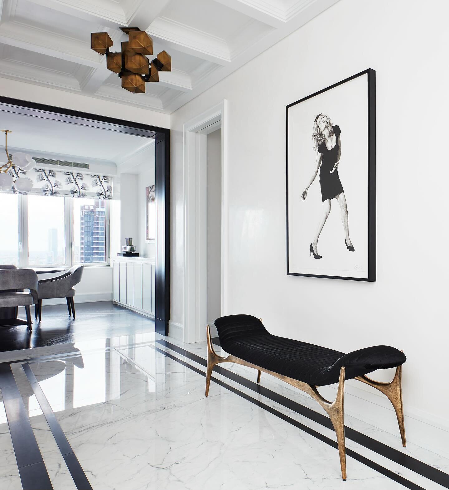 Luxury decor in this NYC Penthouse entry foyer and study. More photos of this Manhattan home coming soon to our page.

See the entire project &bull; link in bio
@pauljohnsonphotography 

#ManhattanGlam #UESInteriors #LuxuryLiving #FeminineDesign #Upp