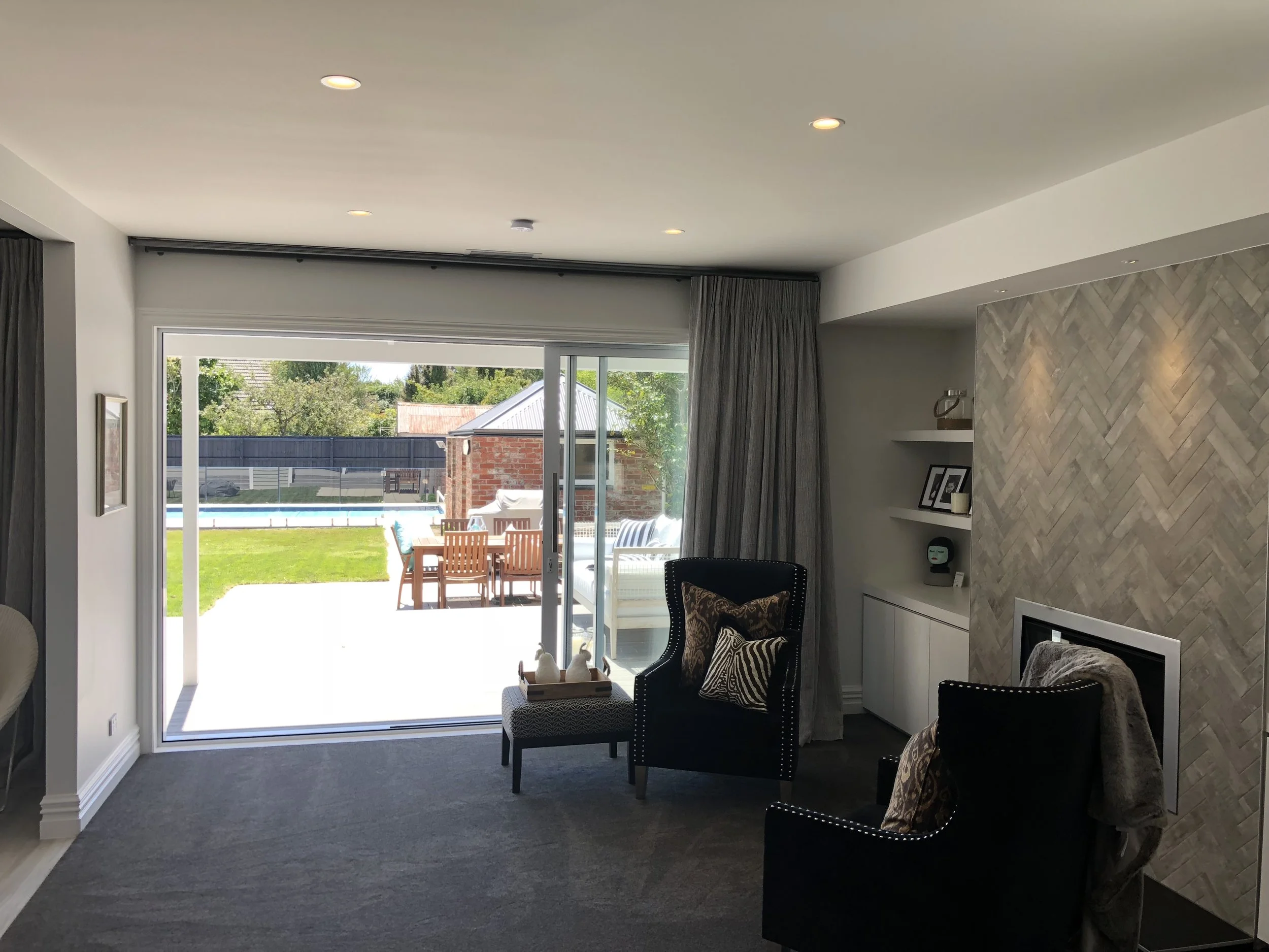 glandovey sitting:ext.jpg