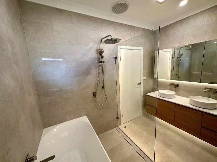 Bathroom Renovation 3.jpg