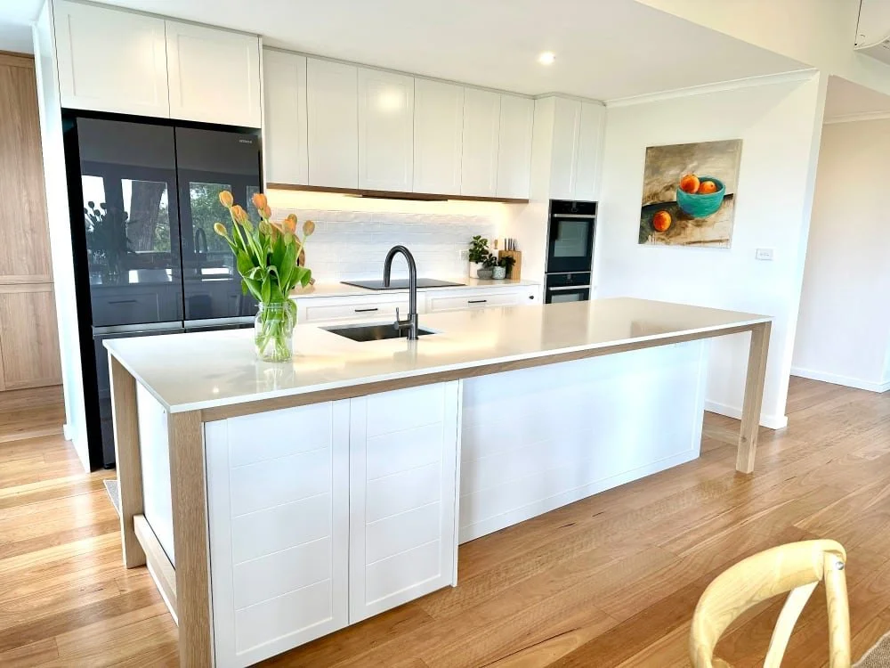 York St - Bilgola Plateau