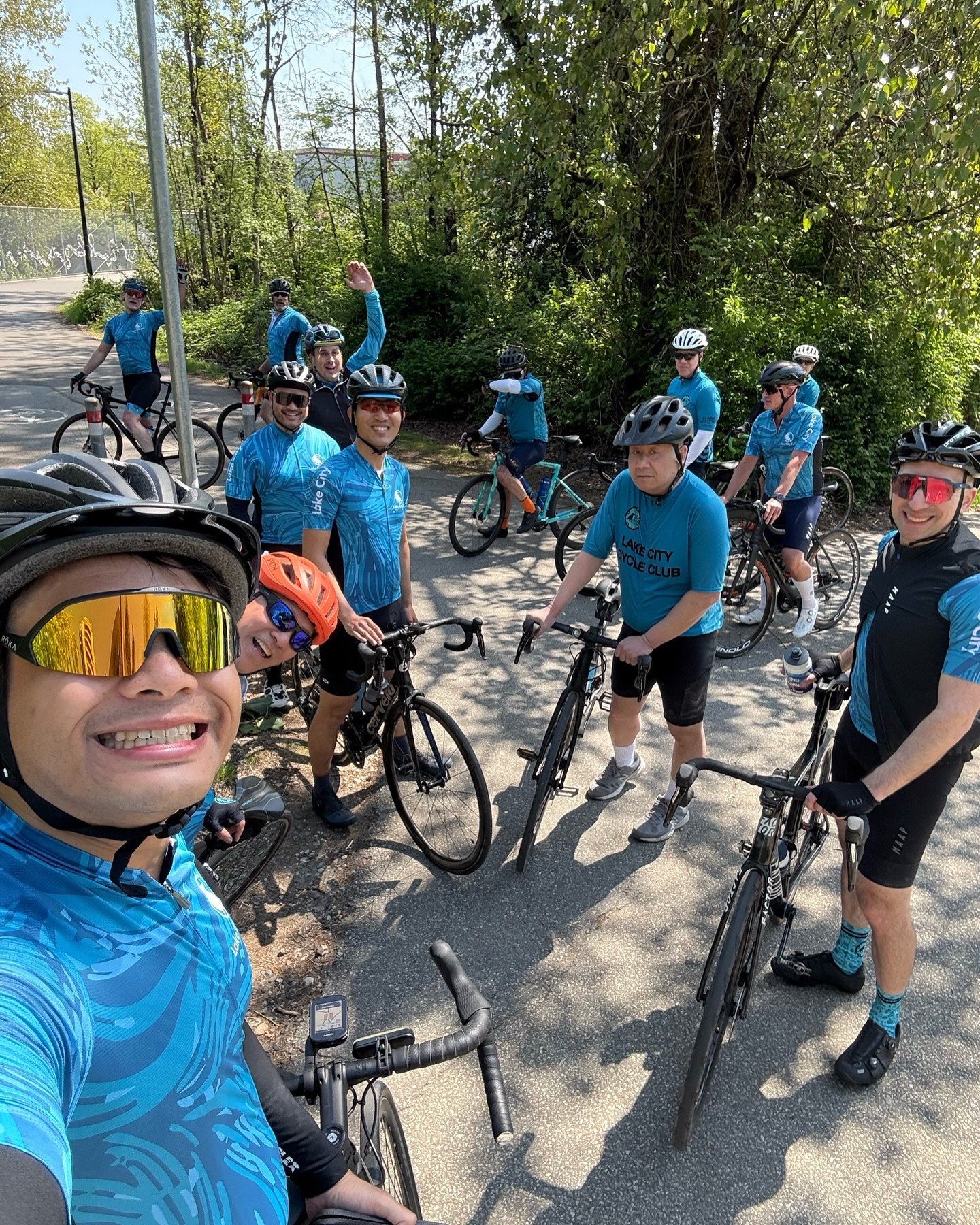 🚴&zwj;♂️✨ Kicking off the season in style with a perfect ride to Steveston last weekend! The sun was shining, the roads were smooth, and the vibes were high. 🏞️🌞 Nothing beats the feeling of hitting the open road, especially with views like this! 