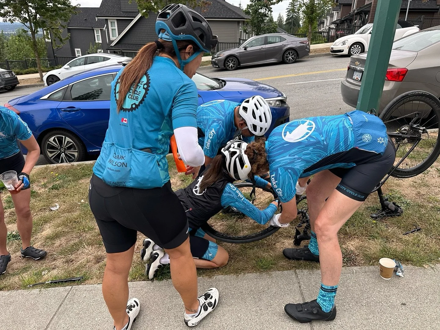 Team work makes the dream work! No riders left behind!