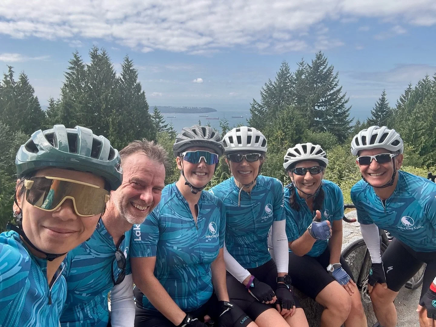 Saturdays are for climbing! ⛰️ ⛰️⛰️

#BikeRide #CyclingAdventures #SunshineAndBikes #OutdoorVibes #CyclingLife #WeekendRide #lakecity #cypress  #topofthemountain