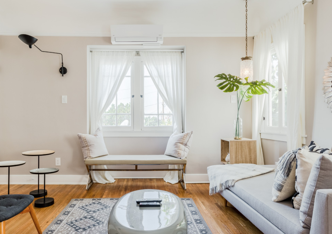 Bright &amp; Bohemian Short Term Rental