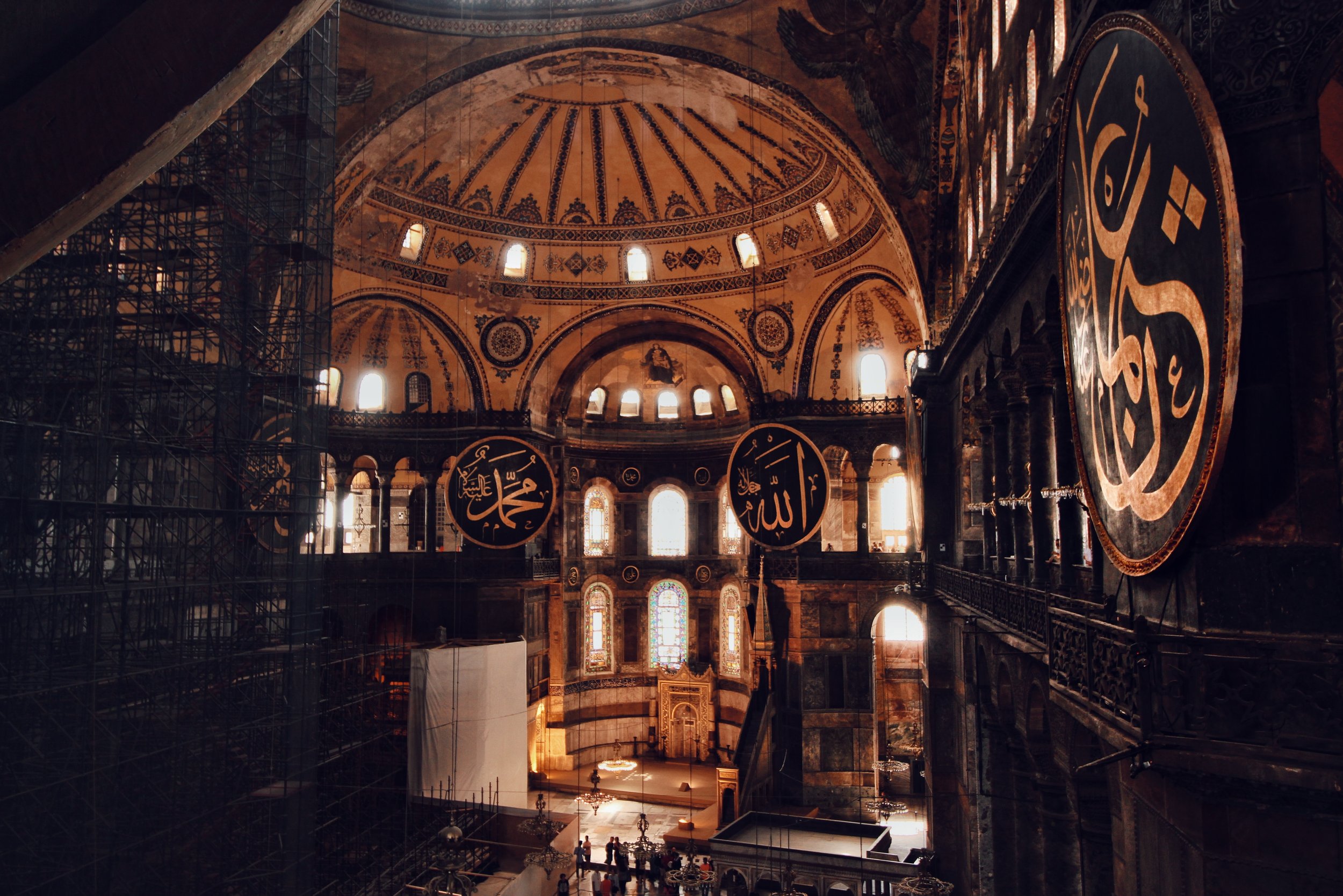 abdullah-oguk-stdES6XkQPo-unsplash.jpg