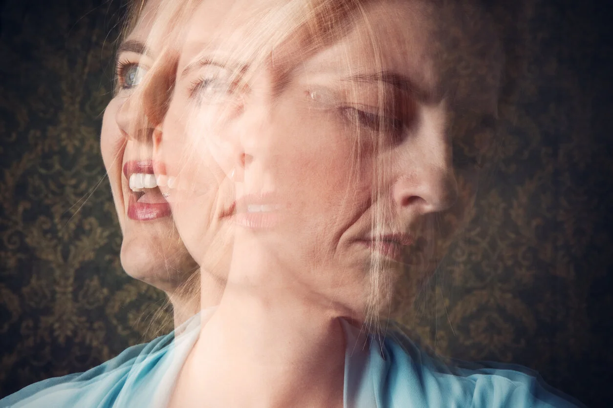 Behavioural experiments for bipolar disorder
