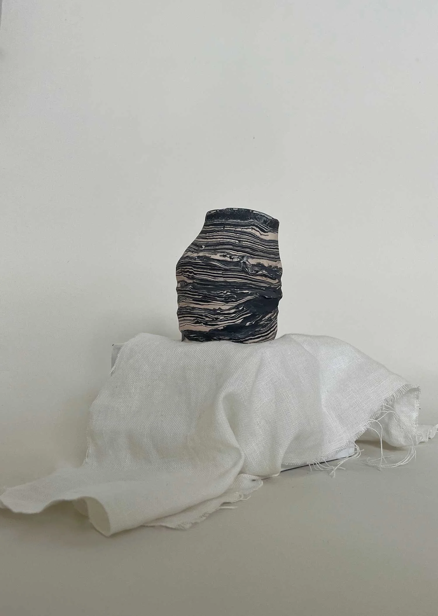 Stripe-Vase4.jpg