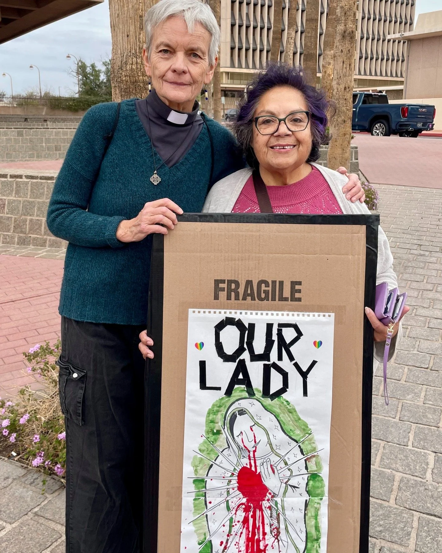 Deacon Lisa Graumlich and Bishop's Committee member Lucia Vindiola attended a recent community gathering to learn about resources for the vulnerable immigrant community in Tucson.
#episcopalchurch
#episcopal
#epsicopaldioceseofarizona
#downtowntucson