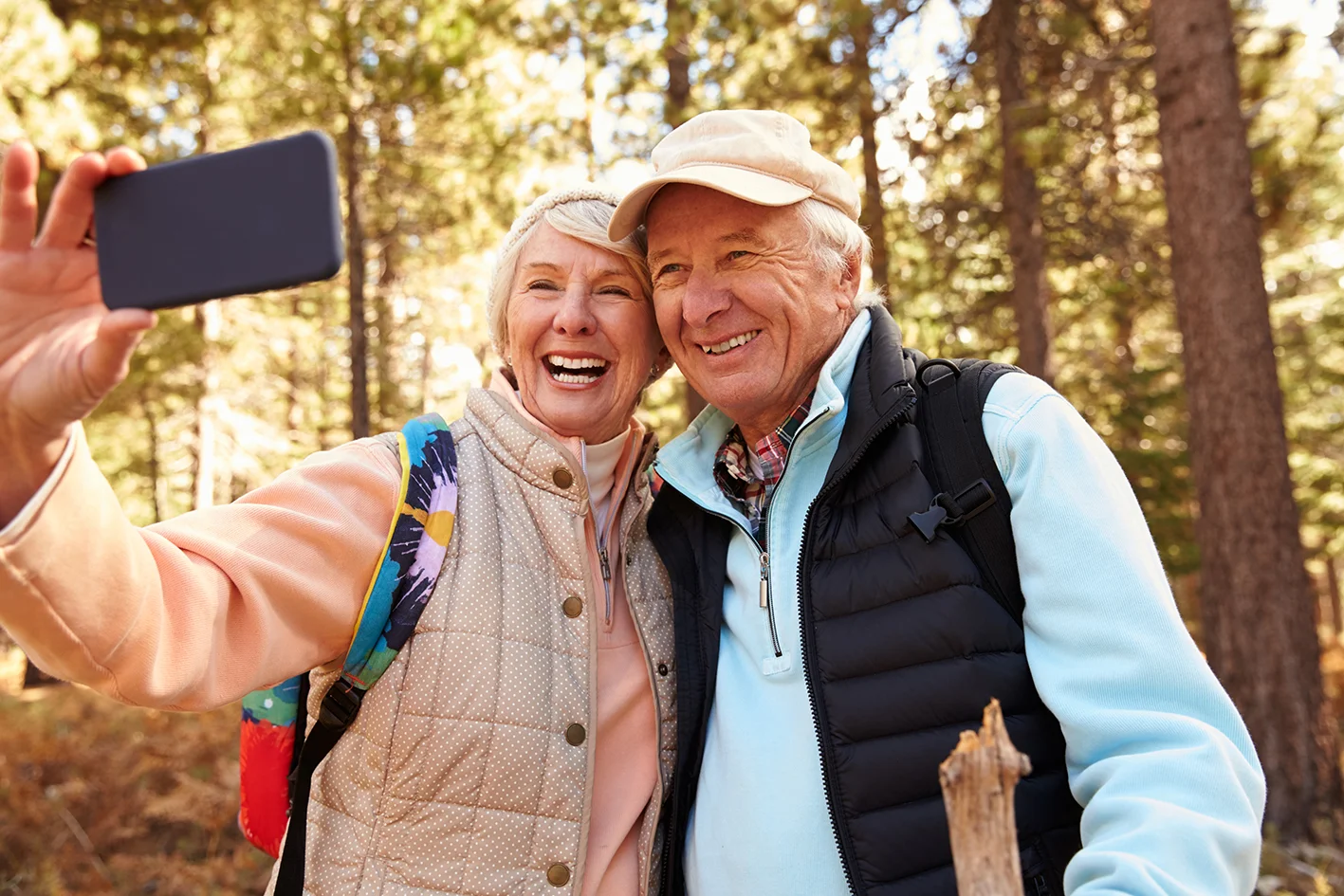 Elderly couple looking at phone.jpg
