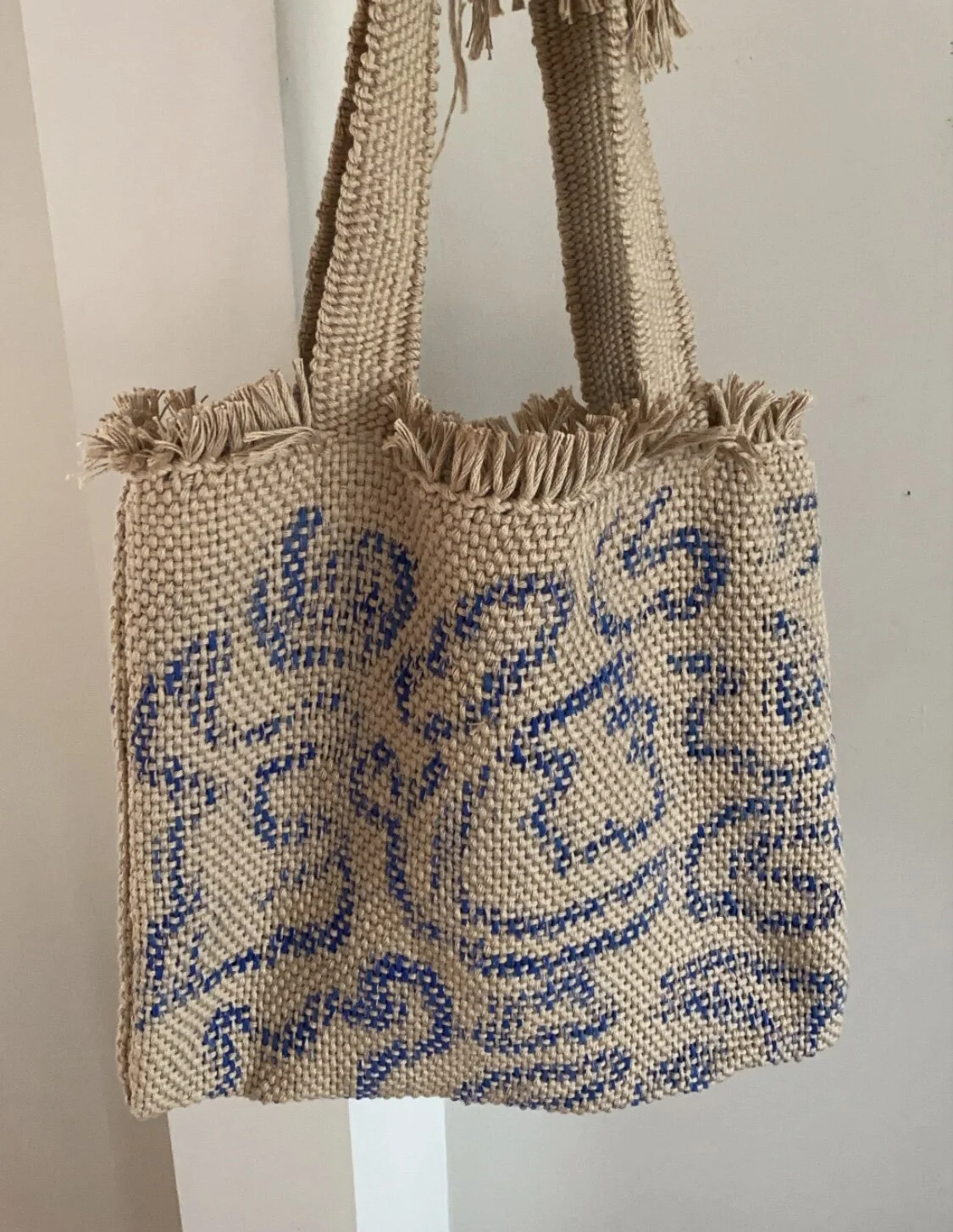 125B8346-66EA-47A3-9BCD-0F6F4780048A