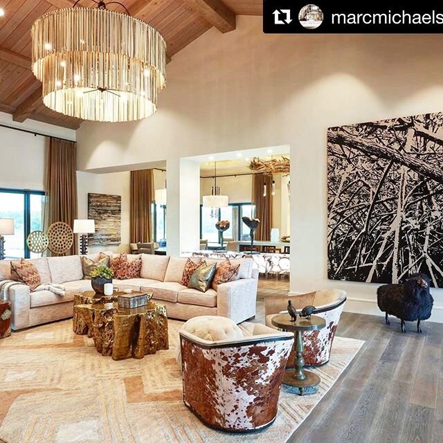 #Repost @marcmichaelsid
・・・
Newly completed Ranch in Pine Creek Sporting Club
.
Another beautiful project with @marcmichaelsid....how gorgeous is that rug? 😉😍
.
#Ranch #PineCreekSportingClub #LivingRoom #InteriorDesign #Okeechobee #RanchDesign #Ins