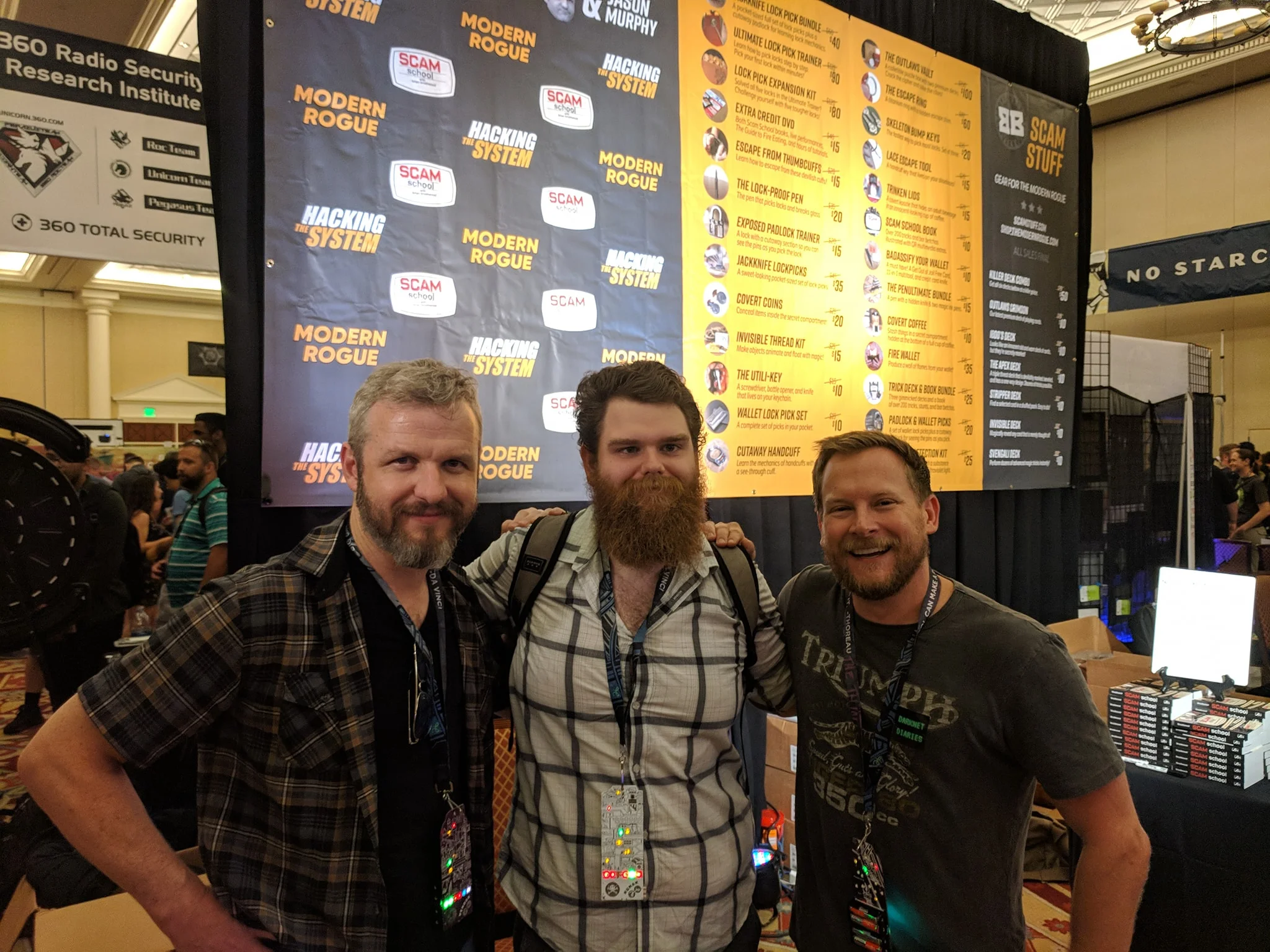 Jason Murphy on the right, and Brian Brushwood on the left (The Modern Rogue, Scam Nation, Hacking the System)