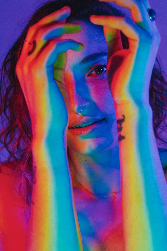 by Sam Livm @samlivm2