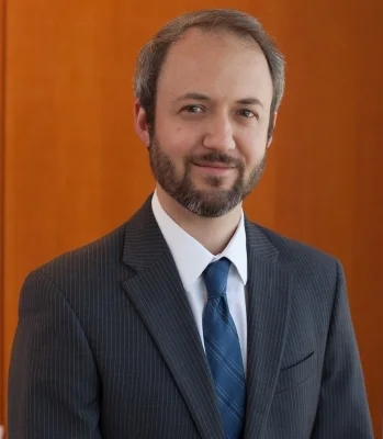 Steve Sherman Steve began practicing in the area of workers’ compensation disputes and now focuses his work in architectural, engineering and other professional liability claims. Steve also serves clients on construction delay claims and on construction defect claims. His legal research and writing skills are remarkable. At Lewis & Clark Law School Steve served as an Article Editor for the Lewis & Clark Law Review. He also worked as a teaching assistant in Lewis & Clark’s legal writing program where he helped first year law students acclimate to legal writing. Steve holds both undergraduate and graduate degrees in English. Steve@theGLB.com (971) 308- 1995